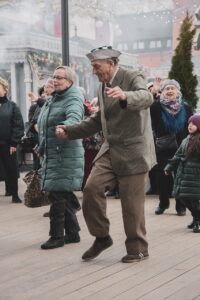 Maintaining Cognitive Vitality: A Guide to Keeping Your Brain Young and Active in Old Age